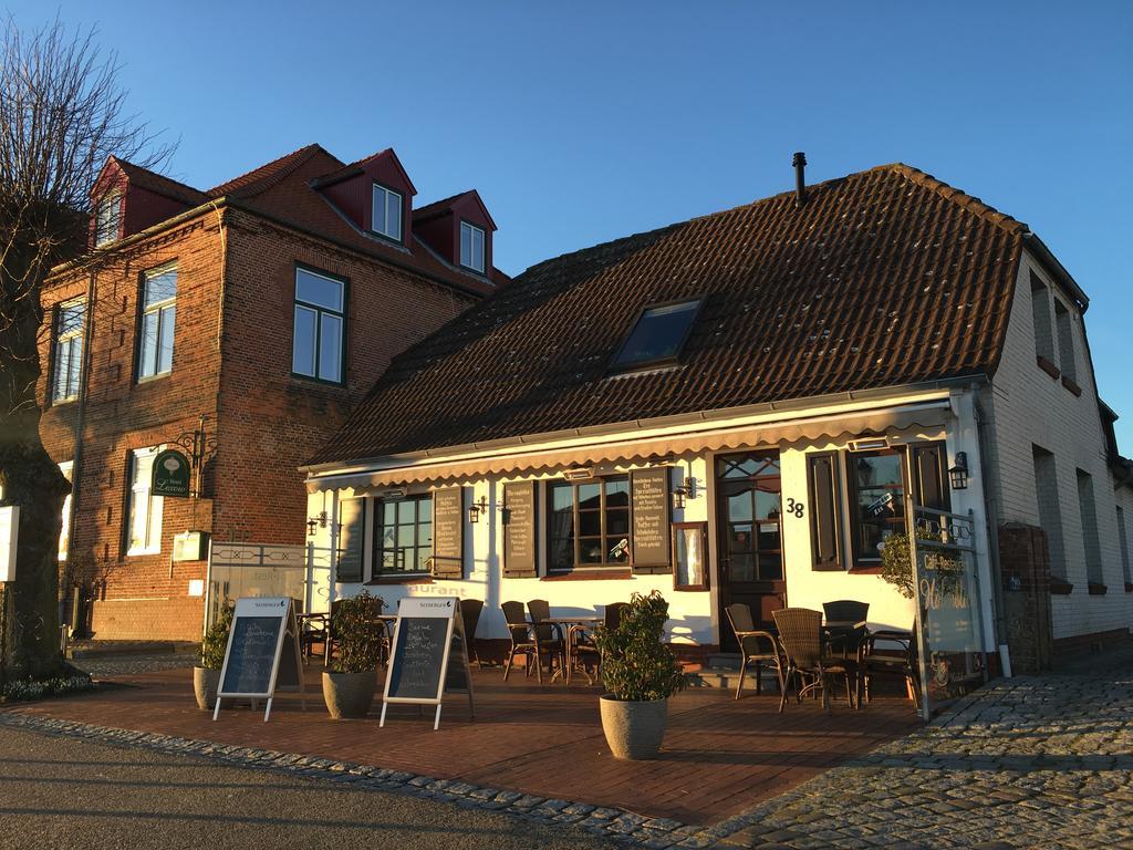 Gasthaus Hafenblick Tönning Buitenkant foto